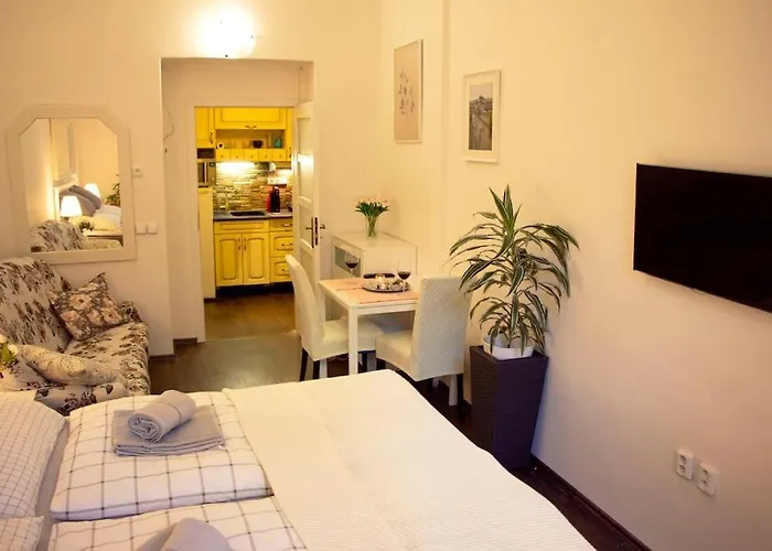 Balcony King 12 Min From Charles Bridge * Прага