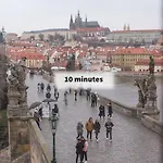 Balcony King 12 Min From Charles Bridge Διαμέρισμα