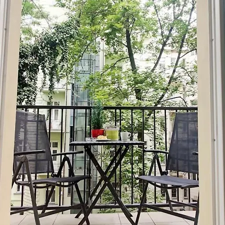 Balcony King 12 Min From Charles Bridge *