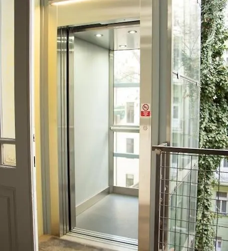 Balcony King 12 Min From Charles Bridge Daire *
