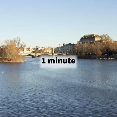 Balcony King 12 Min From Charles Bridge プラハ