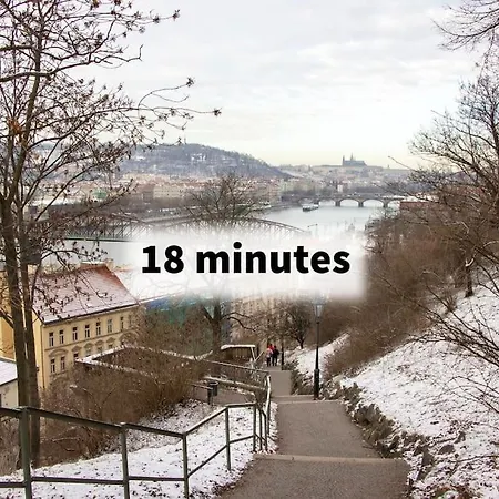 Balcony King 12 Min From Charles Bridge * プラハ